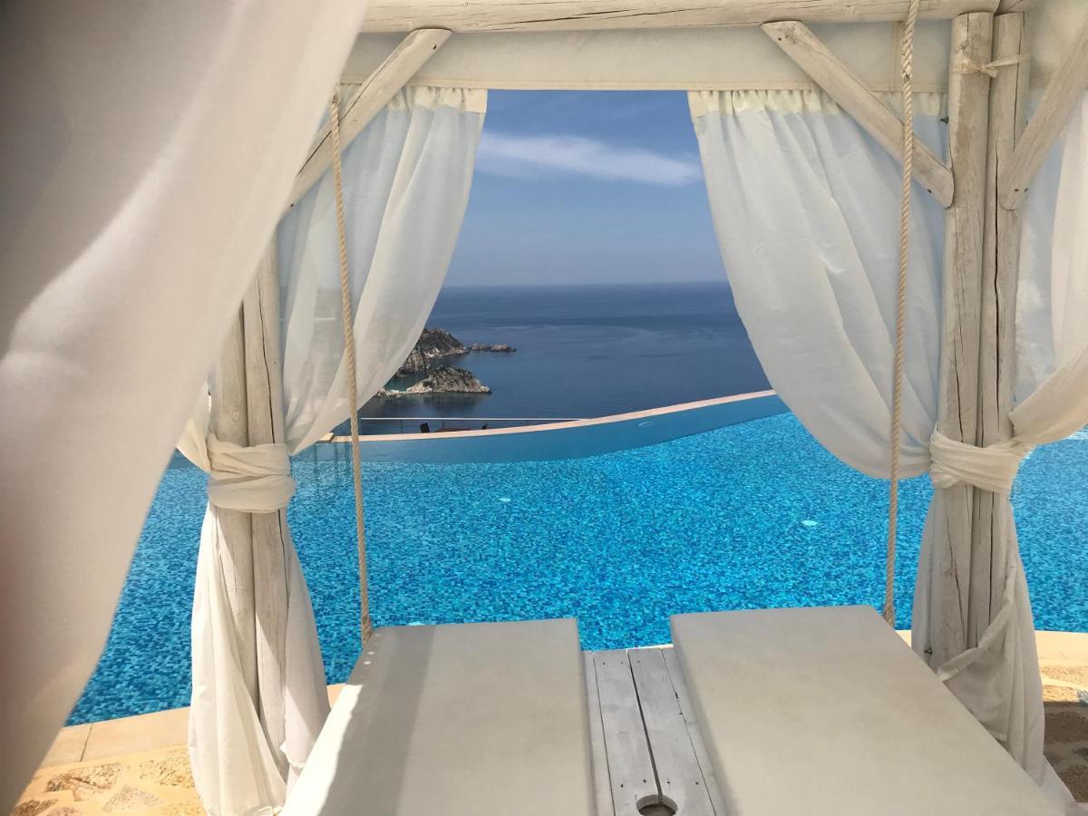 Petani Bay Hotel - Adults Only Вовикес Экстерьер фото