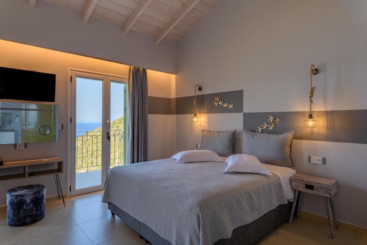 Petani Bay Hotel - Adults Only Вовикес Экстерьер фото